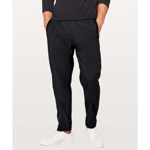 Lululemon Great Wall Pants Mens L Black Zip Pockets Elastic Weist Lace Logo